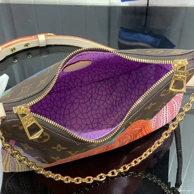 Fashionrepsfam ru LV Bag 2304DJ0026 0811